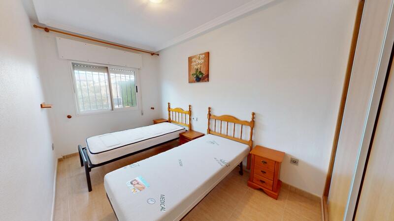 4 Schlafzimmer Landhaus zu verkaufen