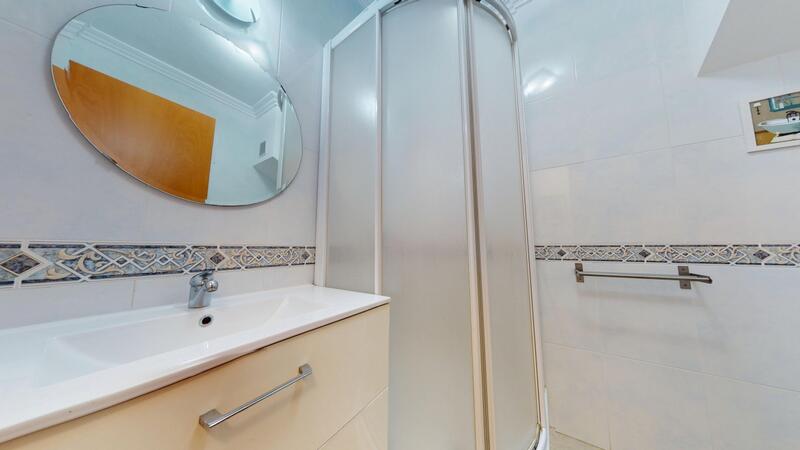 4 Schlafzimmer Landhaus zu verkaufen