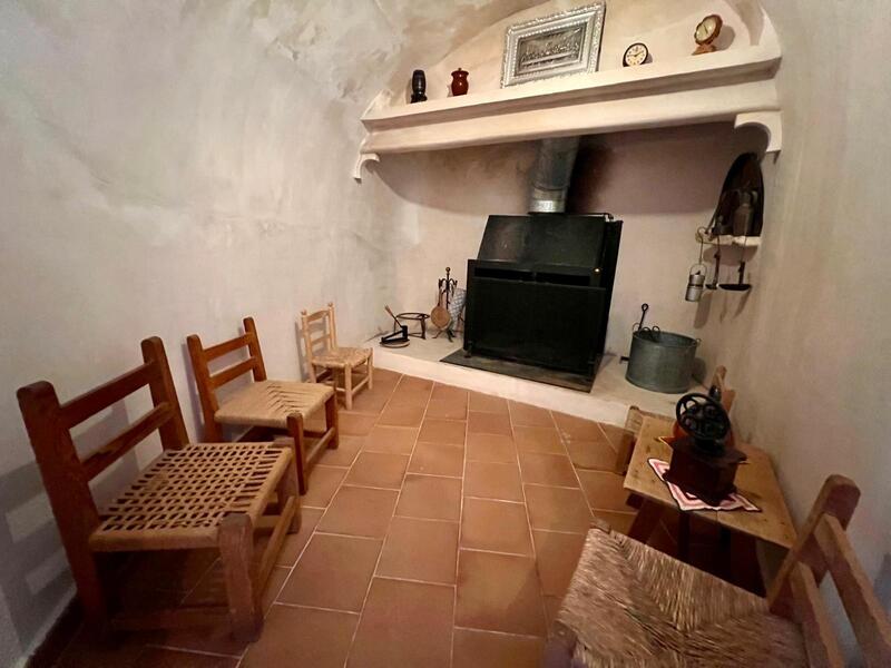 2 slaapkamer Landhuis Te koop 2 slaapkamer Landhuis Te koop