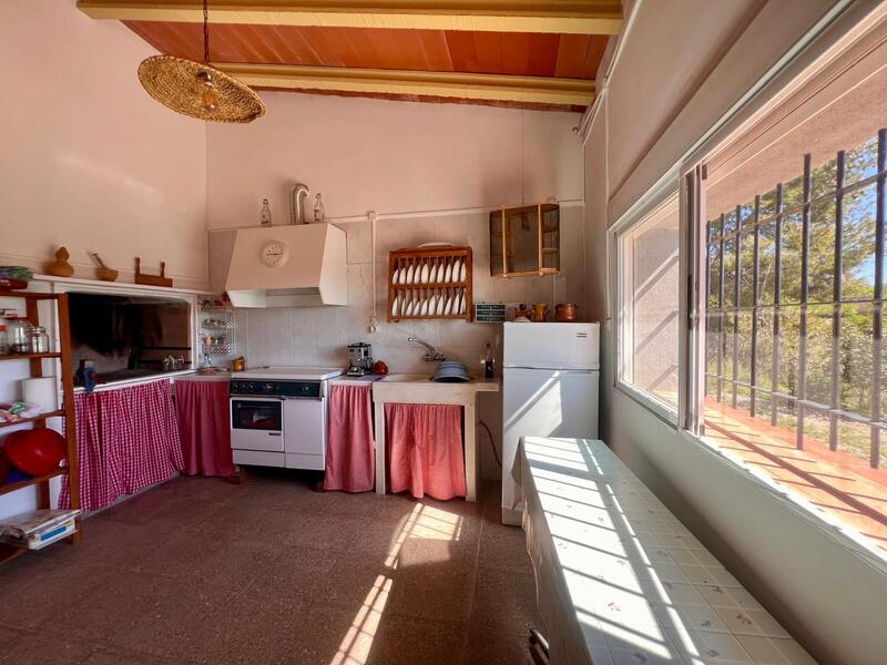 2 slaapkamer Landhuis Te koop 2 slaapkamer Landhuis Te koop