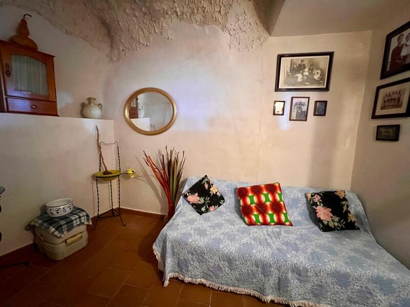 2 slaapkamer Landhuis Te koop 2 slaapkamer Landhuis Te koop