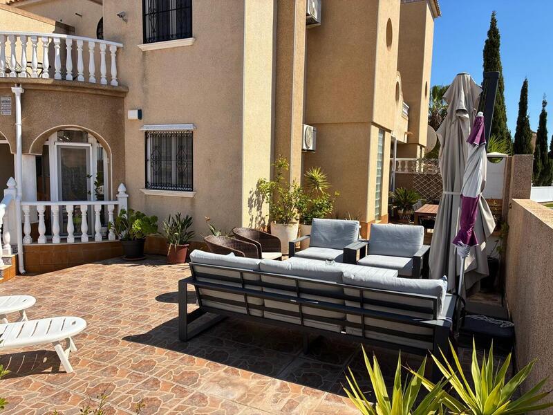 3 chambre Villa à vendre 3 chambre Villa à vendre