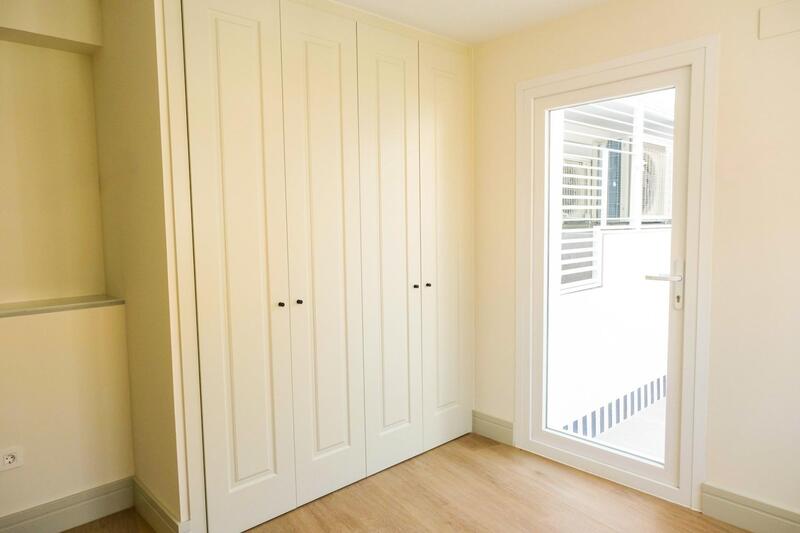 2 bedroom Townhouse for sale