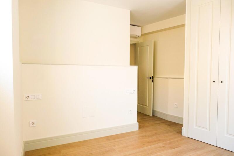 2 bedroom Townhouse for sale