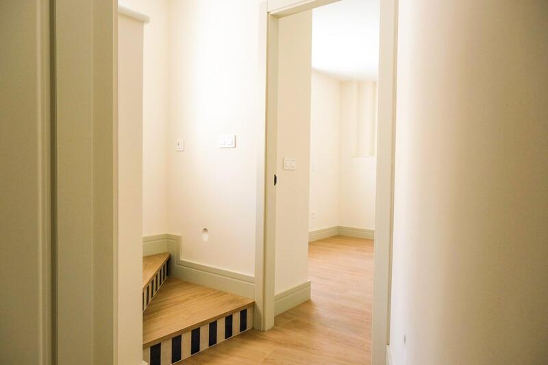 2 bedroom Townhouse for sale