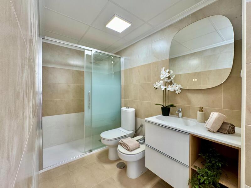 3 bedroom Apartment for sale