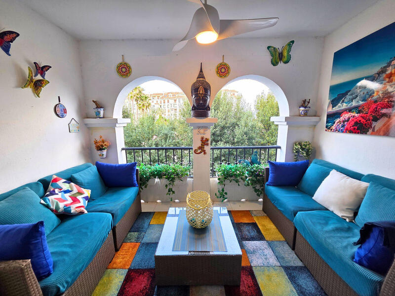 квартира продается в La Duquesa, Málaga