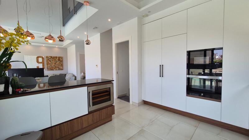 4 bedroom Villa for sale 4 bedroom Villa for sale