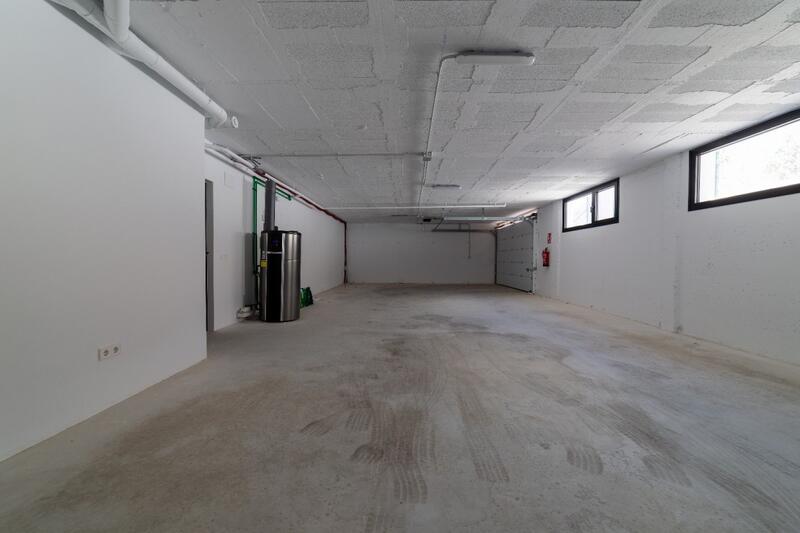 4 спальная комната вилла продается