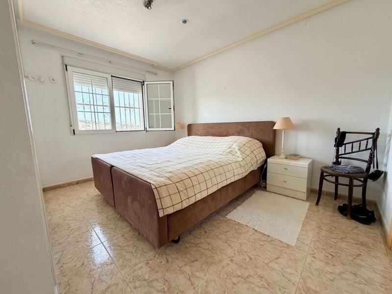 5 спальная комната вилла продается