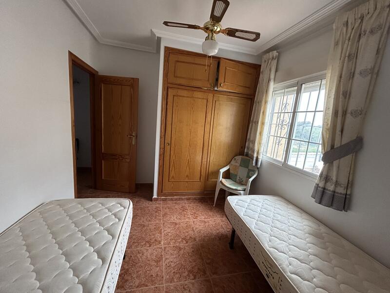 3 Schlafzimmer Stadthaus zu verkaufen