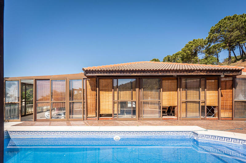 3 bedroom Country House for sale