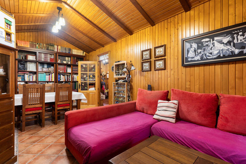 3 bedroom Country House for sale