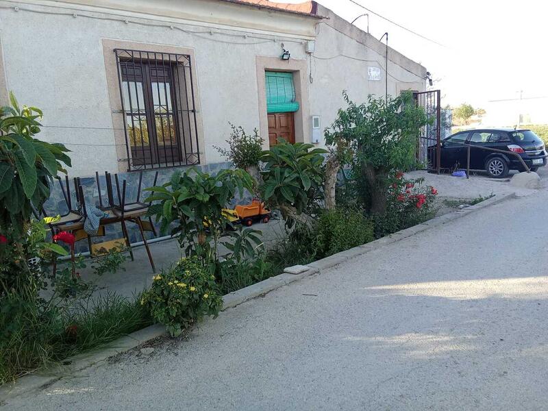 1 спальная комната Деревенский Дом продается