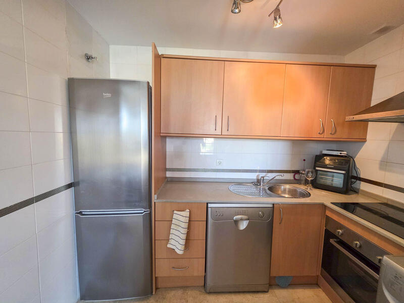 3 спальная комната квартира продается