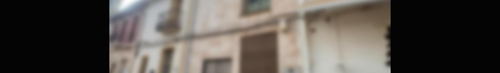 3 bedroom Townhouse for sale