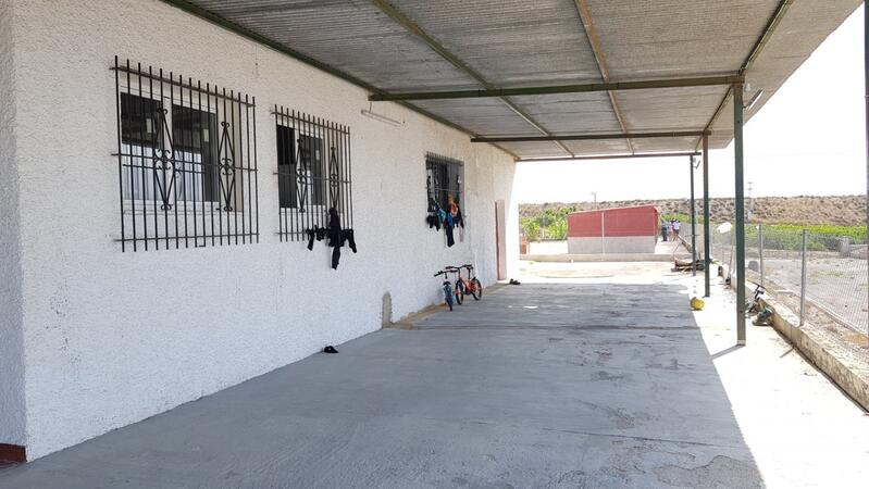 2 bedroom Country House for sale