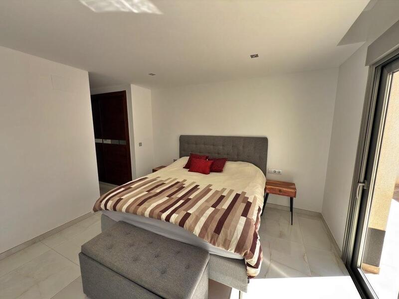 5 bedroom Villa for sale