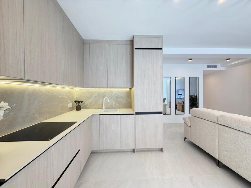 4 bedroom Apartment for sale