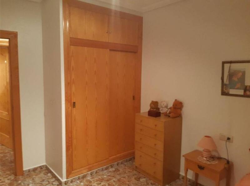 3 bedroom Apartment for sale