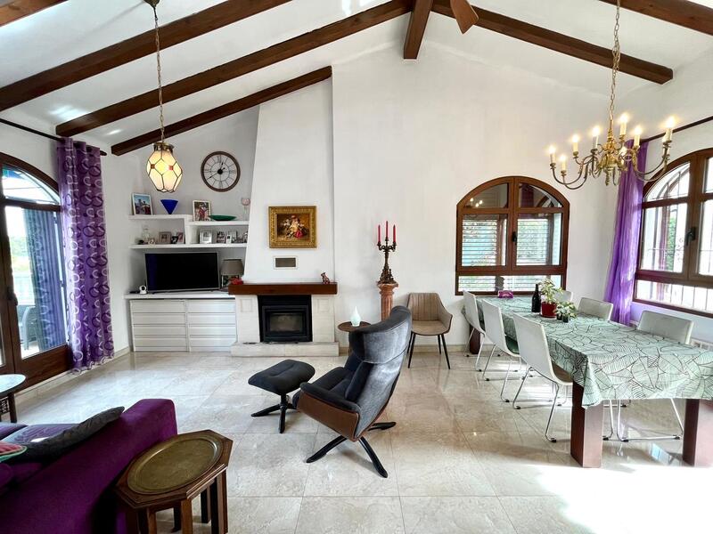 4 Cuarto Villa en venta