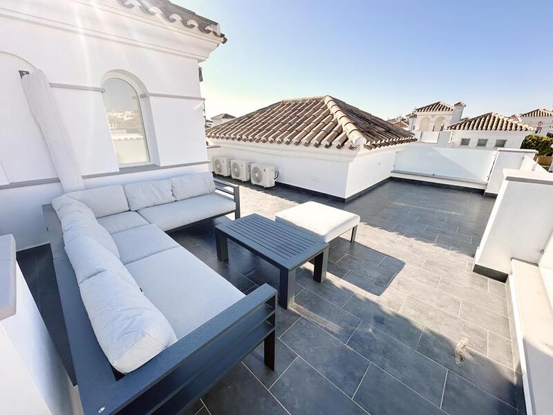 2 Cuarto Villa en venta