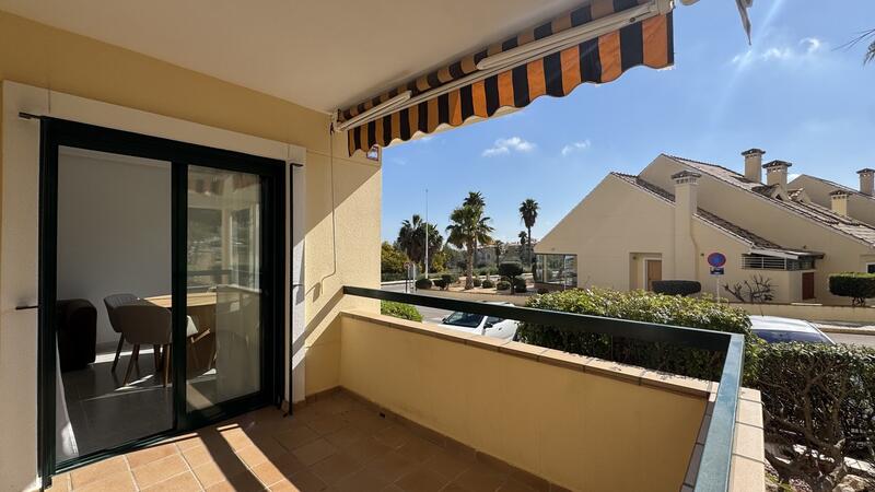 Apartamento en venta en Campoamor, Alicante