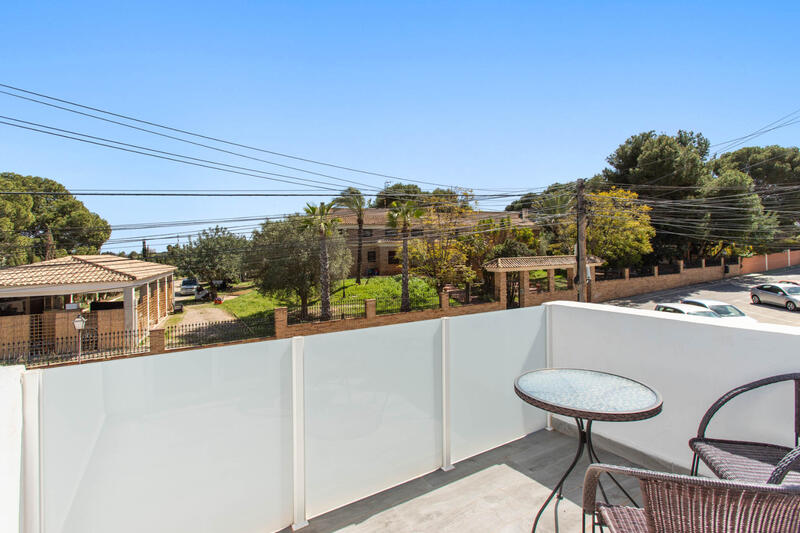 2 bedroom Duplex for sale