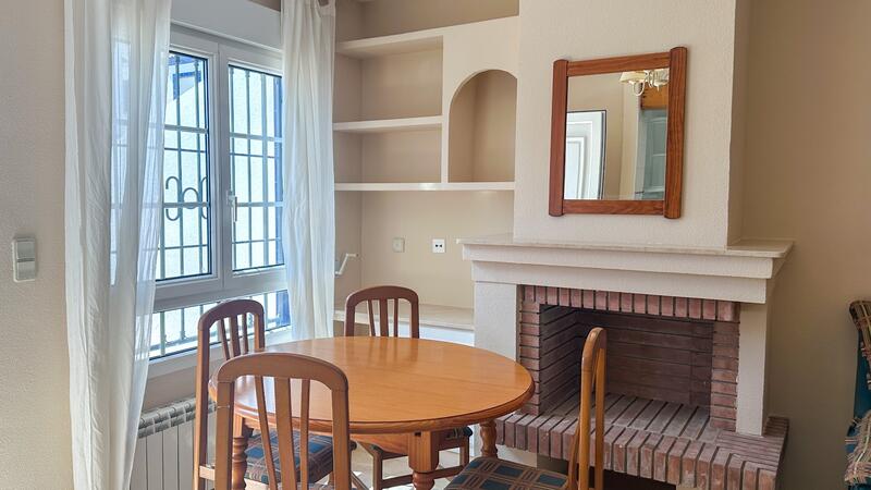 2 Cuarto Adosado en venta