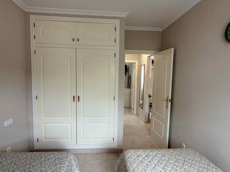 2 Cuarto Villa en venta