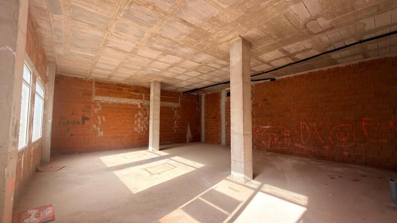 Local Comercial en venta en Orihuela Costa, Alicante