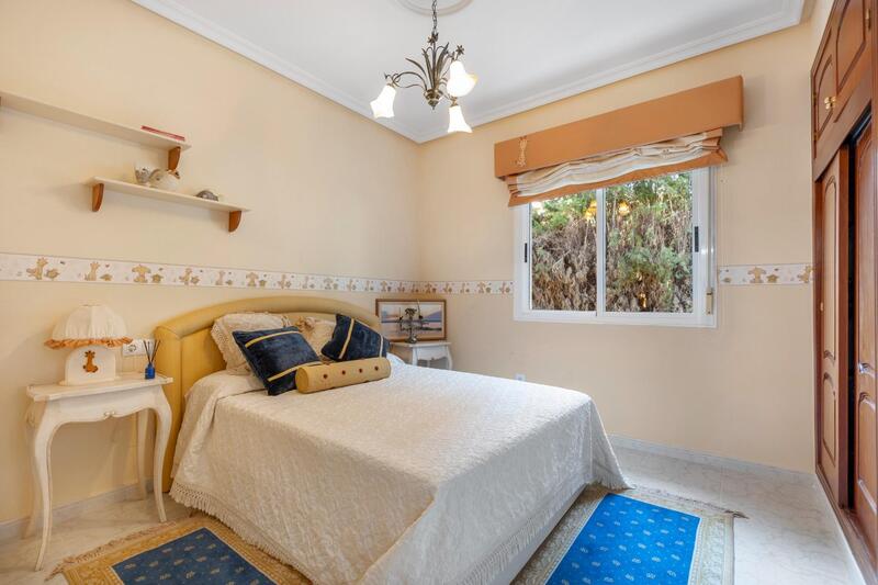 5 bedroom Villa for sale