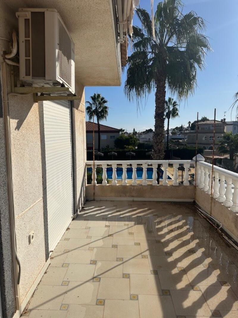 3 bedroom Commercial Property for sale