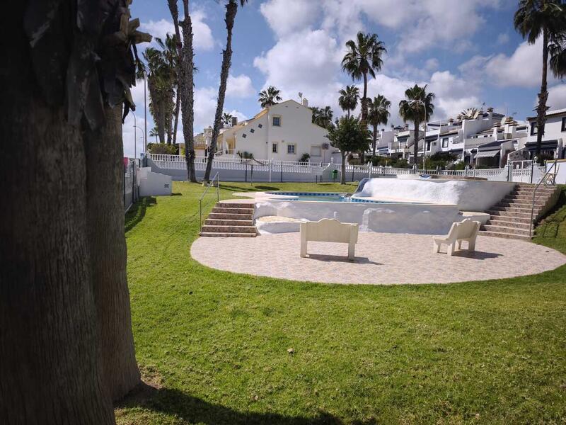 2 bedroom Villa for sale