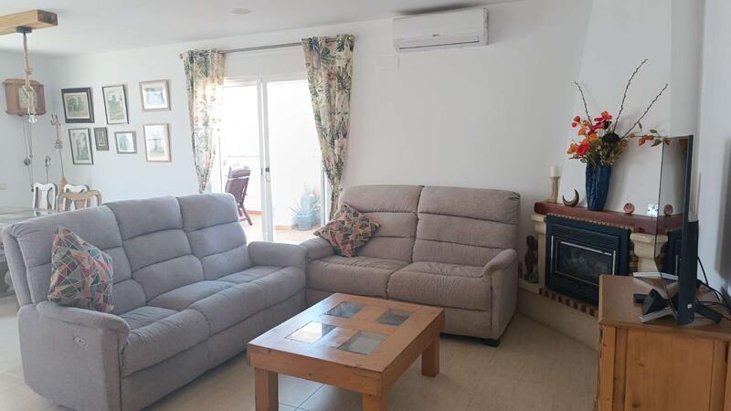 3 bedroom Apartment for sale