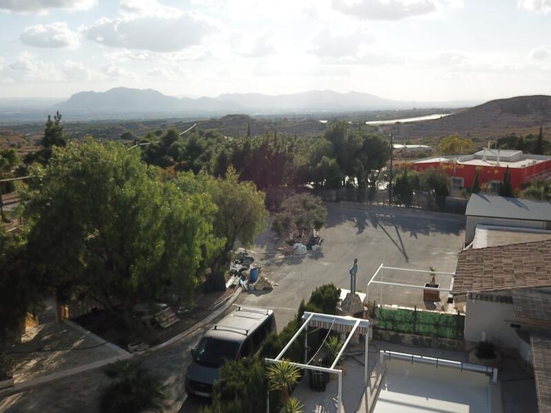 5 bedroom Country House for sale