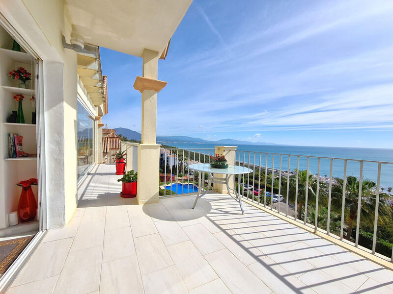 3 bedroom Apartment for sale