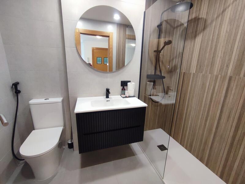 2 slaapkamer Appartement Te koop