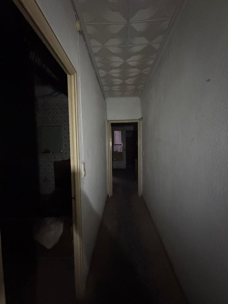 7 bedroom Townhouse for sale