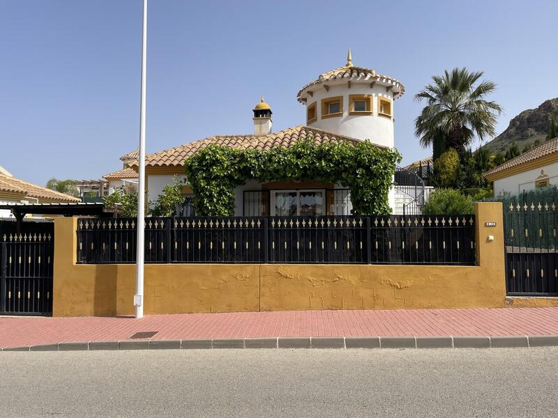 Villa Te koop in Puerto de Mazarron, Murcia