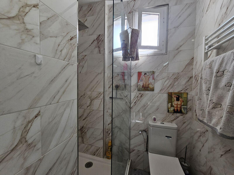 2 soveværelse Byhus til salg