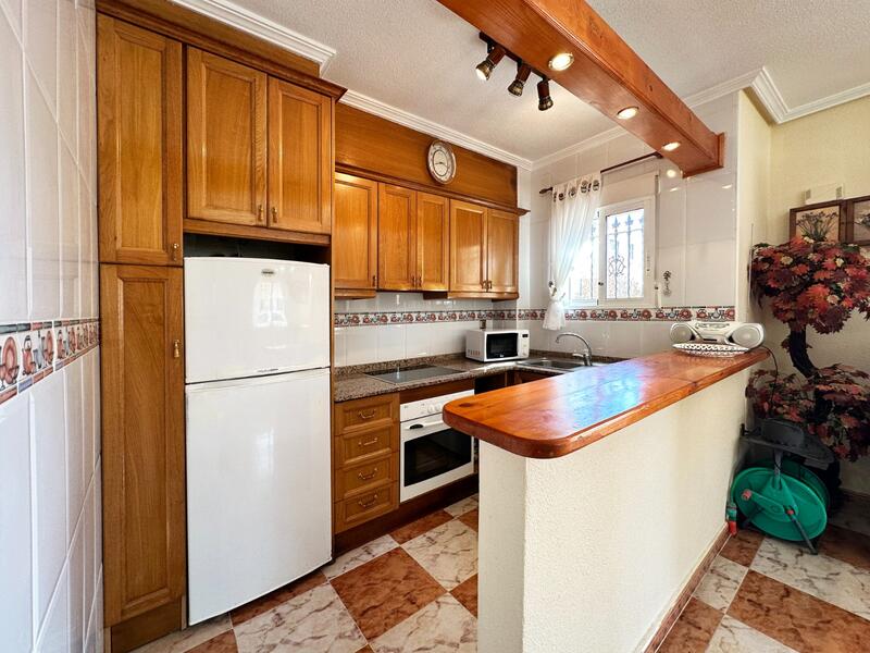 2 Cuarto Adosado en venta