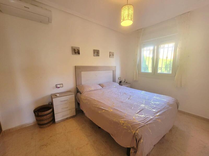 3 Schlafzimmer Stadthaus zu verkaufen