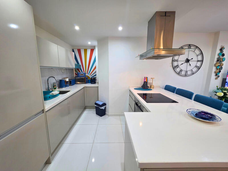 3 bedroom Apartment for sale