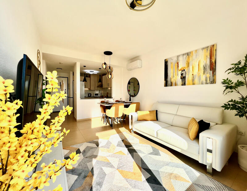 2 slaapkamer Appartement Te koop