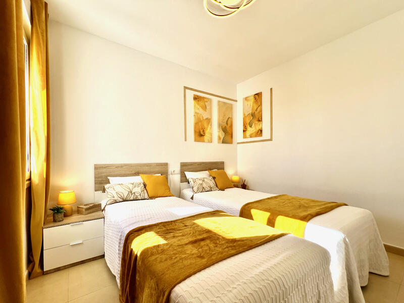 2 slaapkamer Appartement Te koop