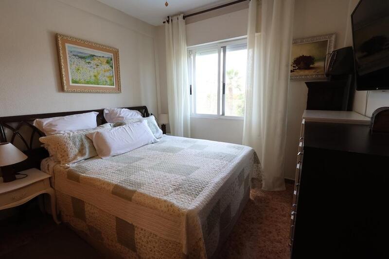 3 slaapkamer Gezinswoning Te koop