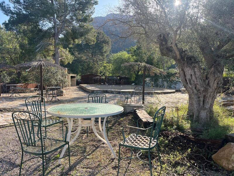 3 soveværelse Landsted til salg