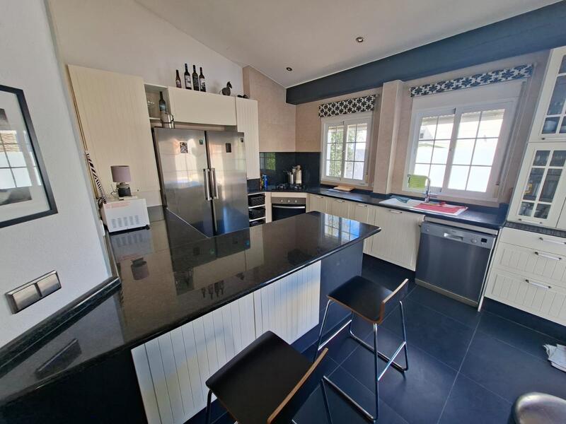 5 Schlafzimmer Villa zu verkaufen