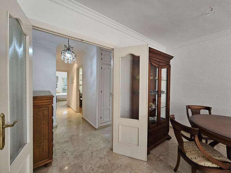 2 Schlafzimmer Appartement zu verkaufen